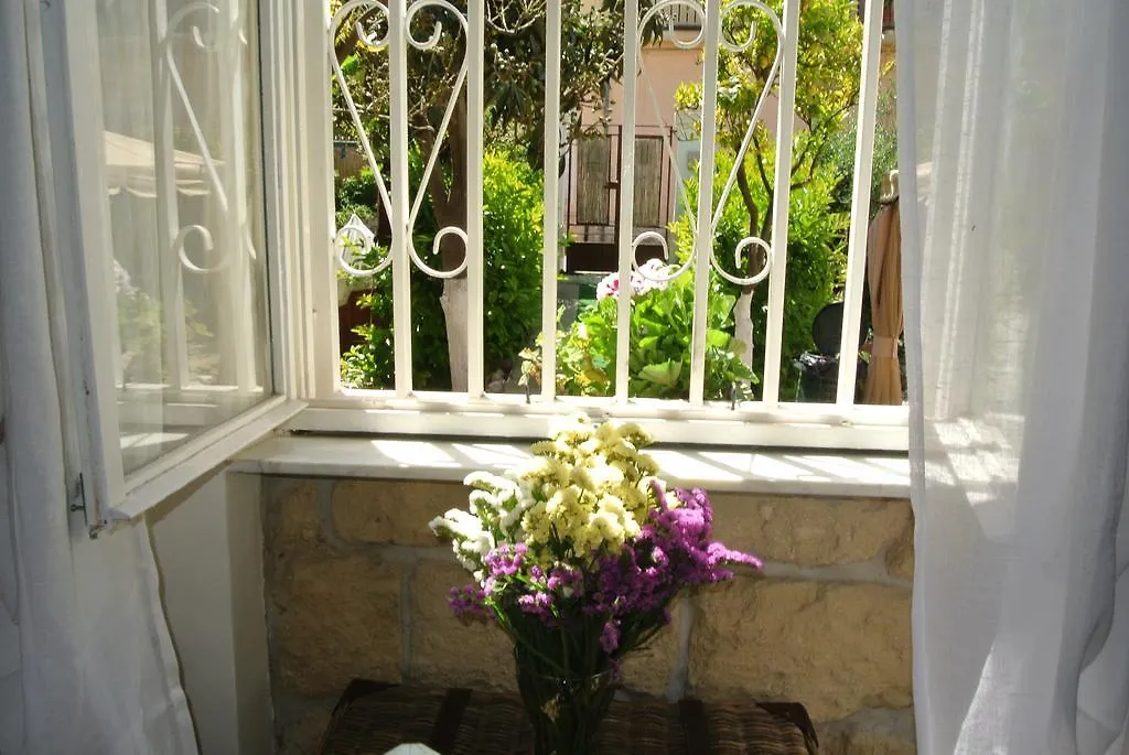B&B La Villetta Palese Bari 0*,  Italia